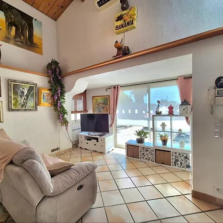 La Bergerie, Maison T3 Avec Piscine